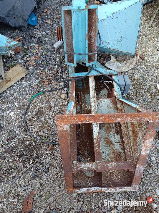 Śrutownik bijakowy nieuszkodzony Nowa Słupia