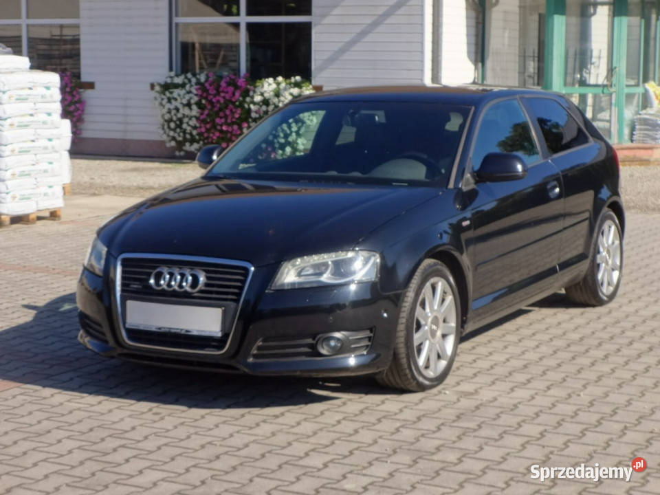 Audi A3 20 TDi Lift skóra Quattro 4 x 4 8P czarny A3 sprzedam