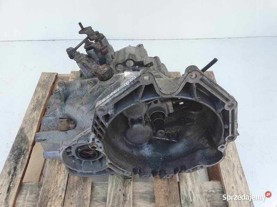 Kia Soul 16 CRDI SKRZYNIA BIEGÓW manualna MANUAL Rudka