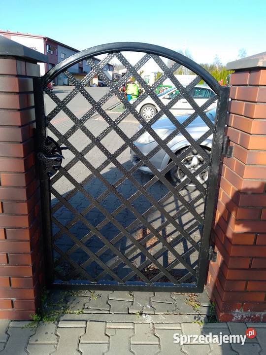 Brama kratownica Pruszków