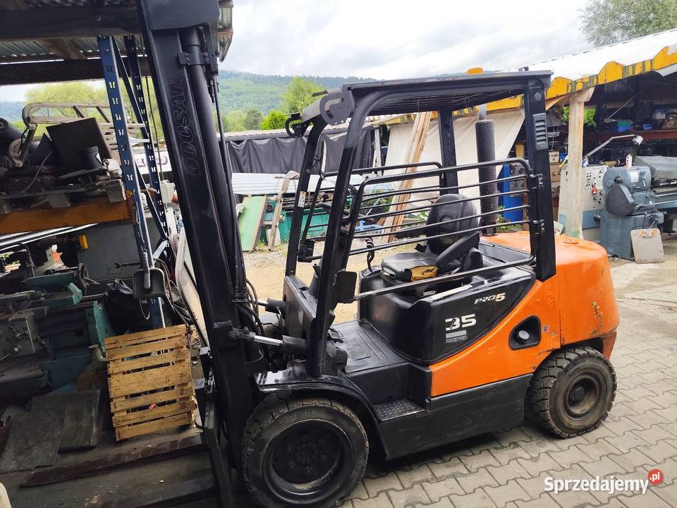 Wózek widłowy Mitsubishi 25 T tony diesel Doosan Produkcja Maków Podhalański