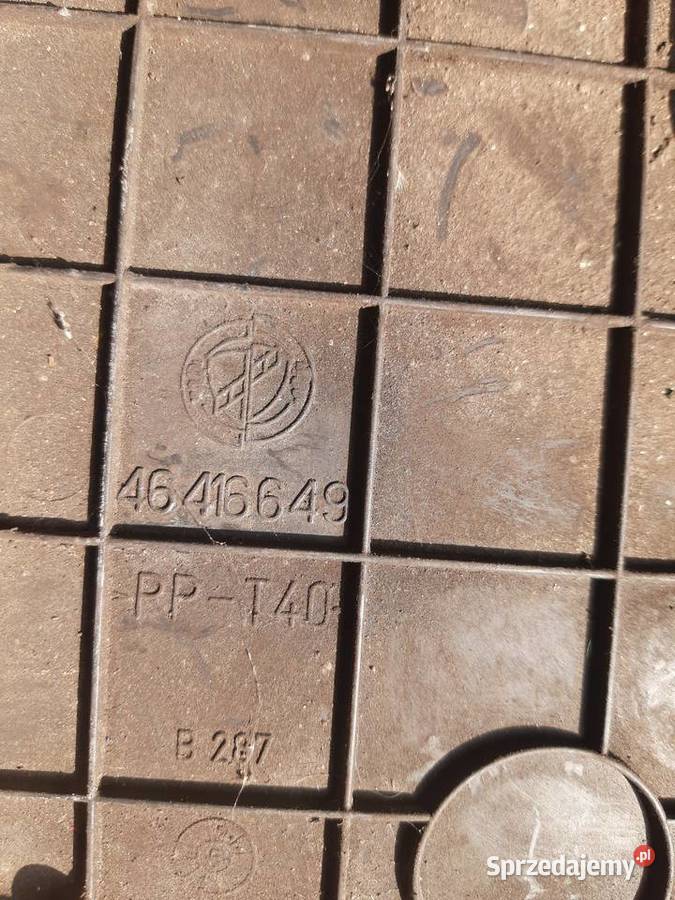 Fiat Punto I 90 16 Sporting 46416649 obudowa Ksawerów