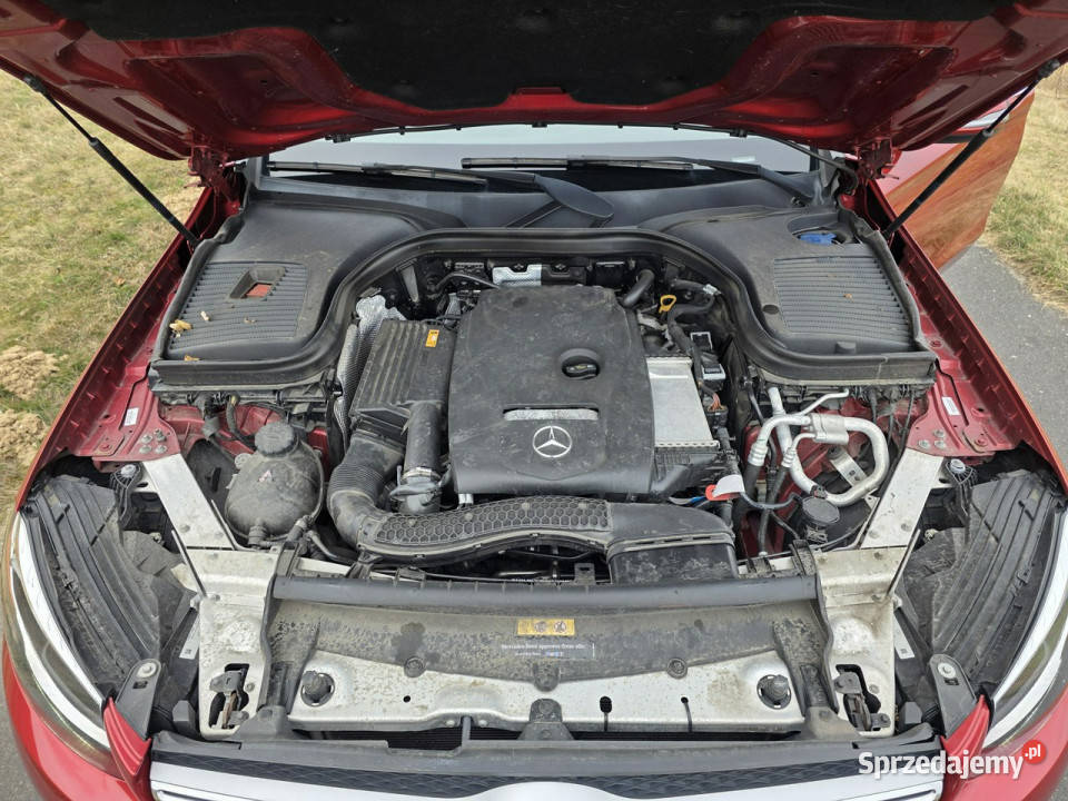 Mercedes GLC 300 Prywatne auto ładny stan I nieuszkodzony Czarnków