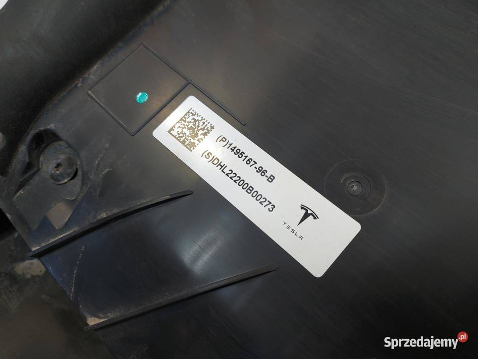 TESLA MODEL Y 2022r OBUDOWA FILTRA KABINOWEGO osobowe