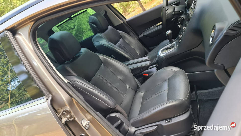 Peugeot 5008 20 HDI 163 Automat NAVI Parktronic garażowany Chmielnik