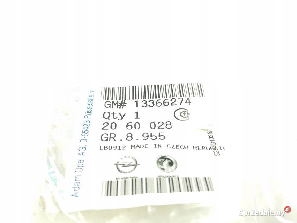 ZAŚLEPKA LAMPY KLAPY LEWY TYŁ OPEL ASTRA J 2009