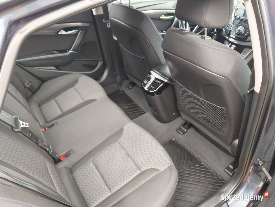 Sprzedam Hyundaia i40 sedan 115KM Niemyje Nowe