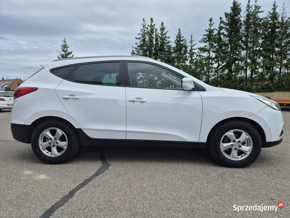 Hyundai ix35 Hyundai ix35 16 GDI Premium 2WD 4/5 Giżycko sprzedam