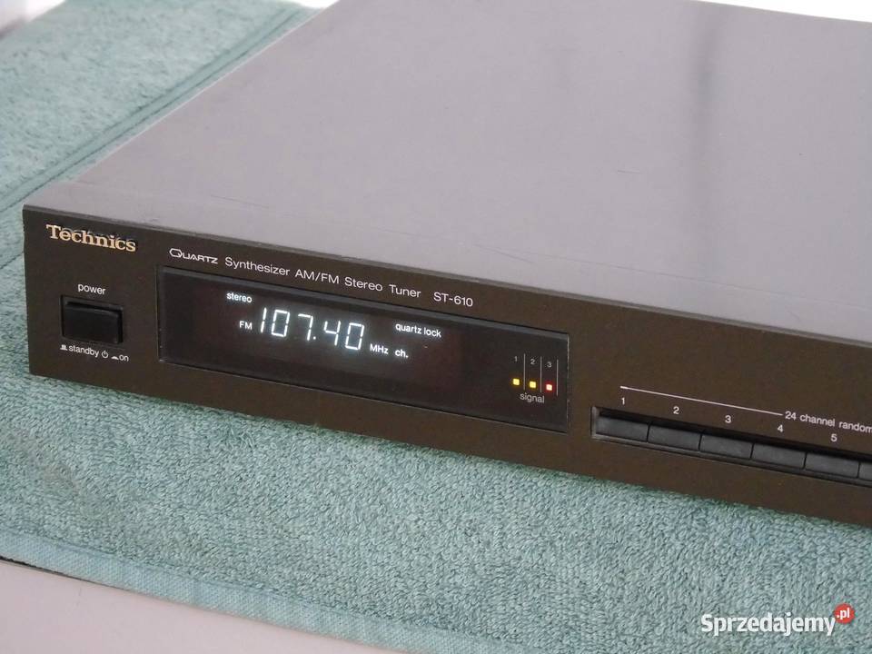 uner radiowy cyfrowy Technics ST610 sprawny