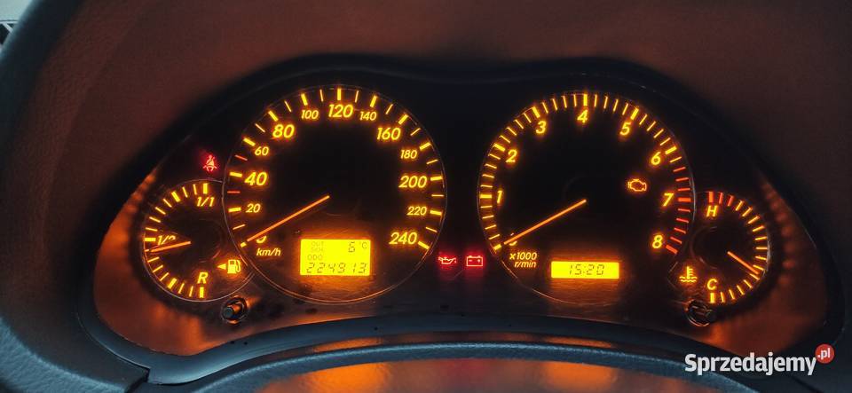 Toyota Avensis T25 18 BenLPG 2004r 8000PLN centralny zamek Toruń sprzedam