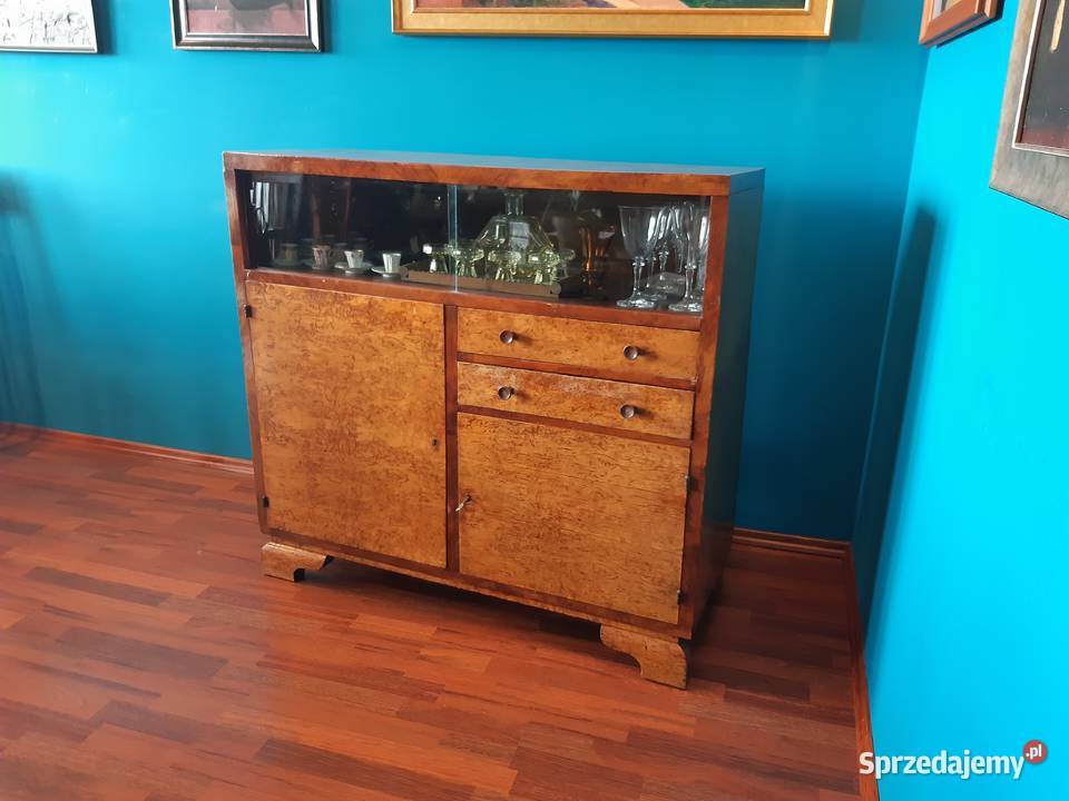 Wysoka komoda z witryną serwantka antyk