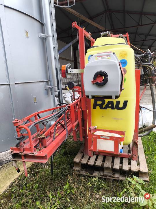 Opryskiwacz zawieszany RAU D2 świętokrzyskie Włoszczowa