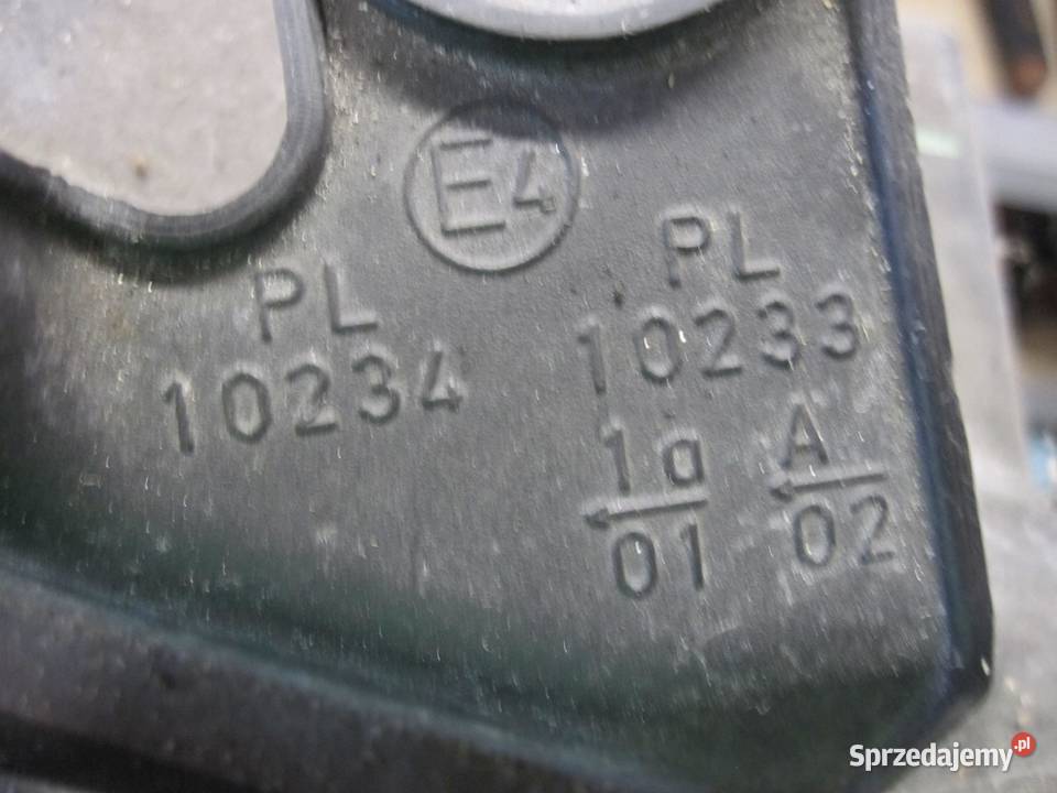 LAND ROVER FREELANDER II lampa prawa przód sprzedam