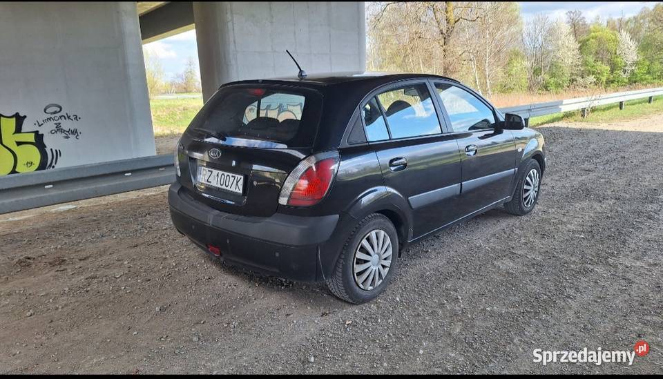 Kia Rio super stan Rok produkcji 2007 Łańcut sprzedam