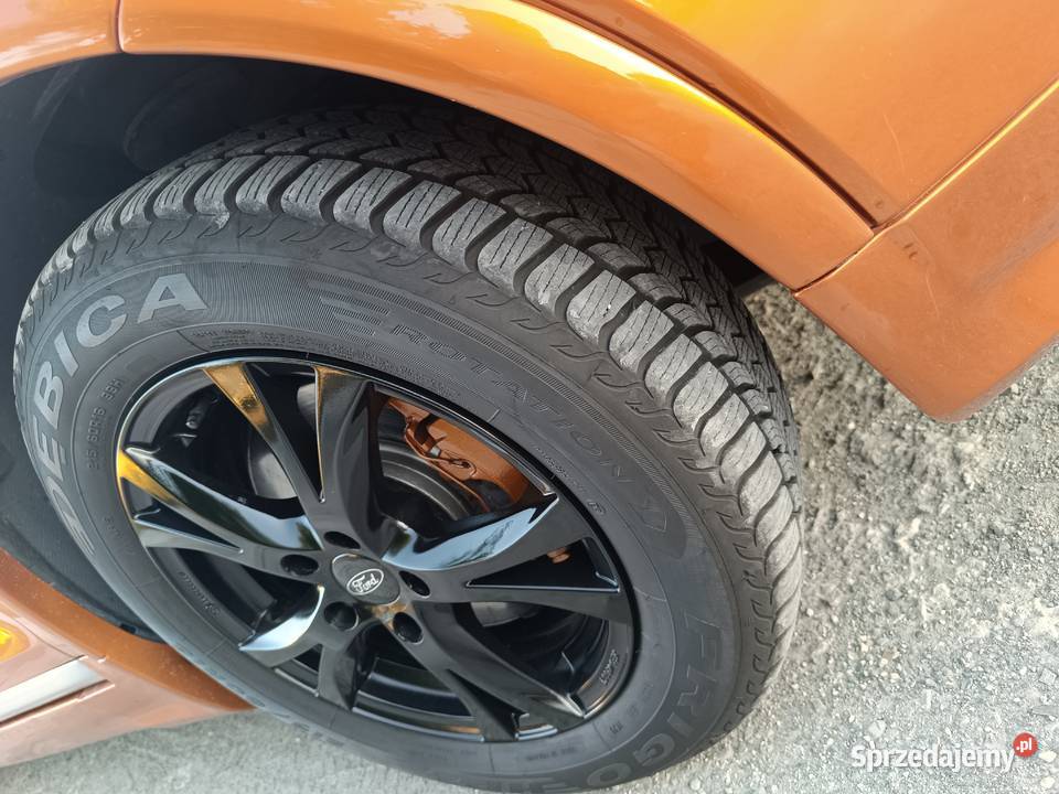 Ford Kuga Individual 4x4 Kamera Hak Nowe Zimówki hak Drewniki