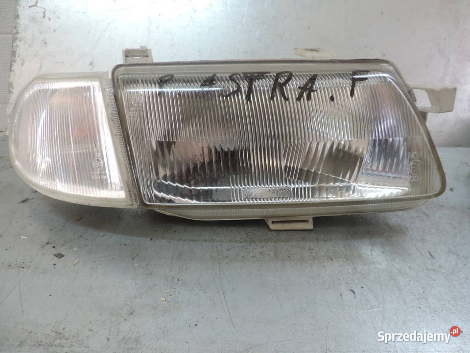OPEL ASTRA F LAMPA PRAWY PRZÓD Nowy Sącz sprzedam