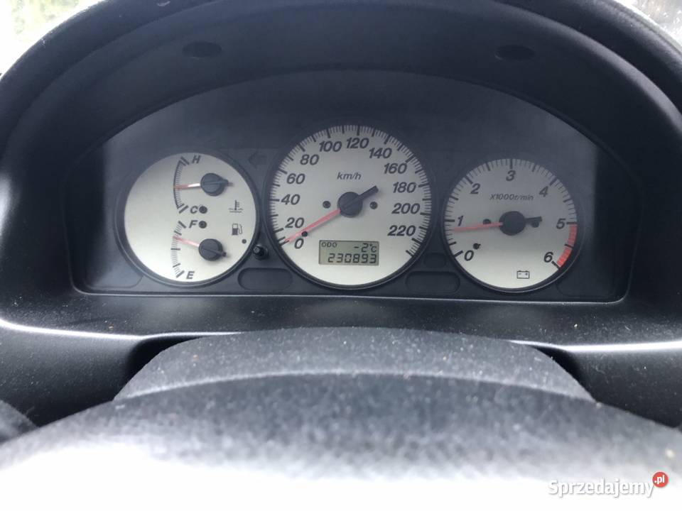 Mazda 323F 2002r Wola Wiśniowska