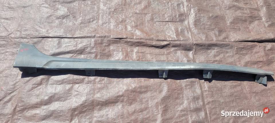 SEAT ARONA PRAWY PRÓG LISTWA PROGOWA PRAWA