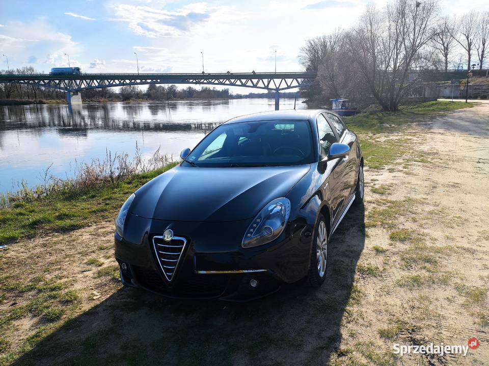 Alfa Romeo Julietta 2012 Czarny Samochody osobowe mazowieckie Warszawa