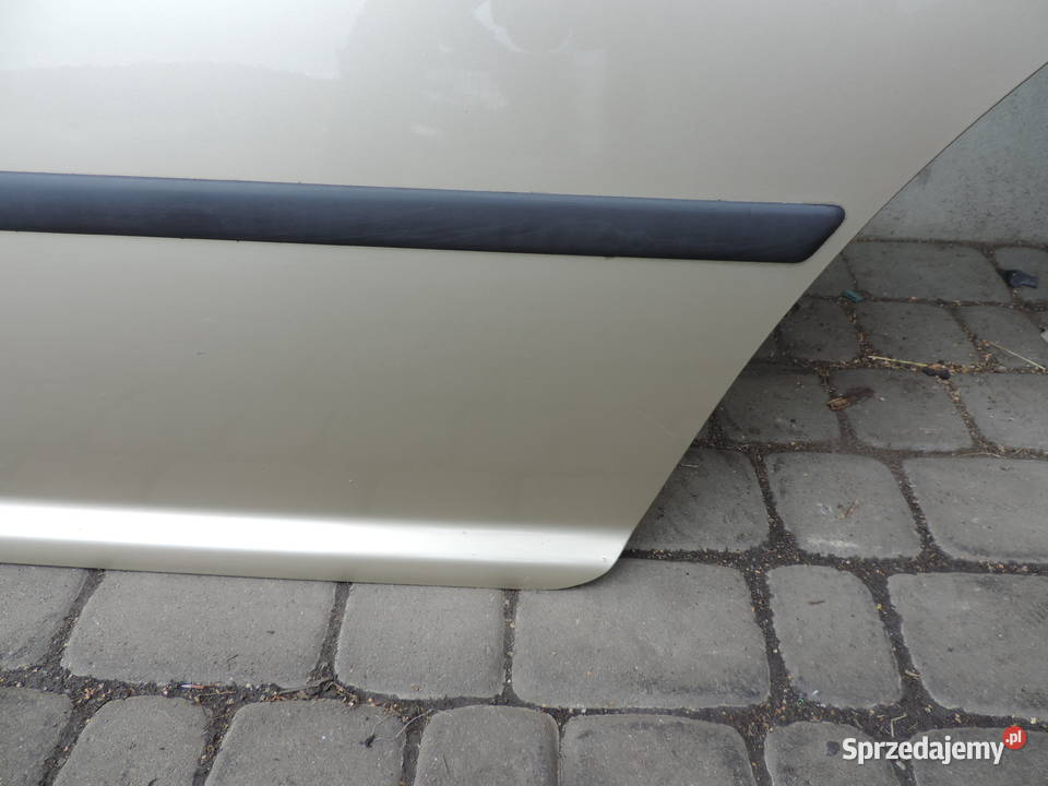 VOLKSWAGEN GOLF 4 IV 5D DRZWI LEWY TYŁ LA1W