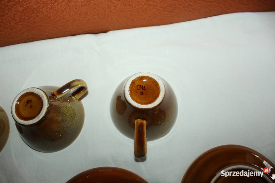 Filiżanki z talerzykami Mirostowice Opal 3 śląskie Chorzów