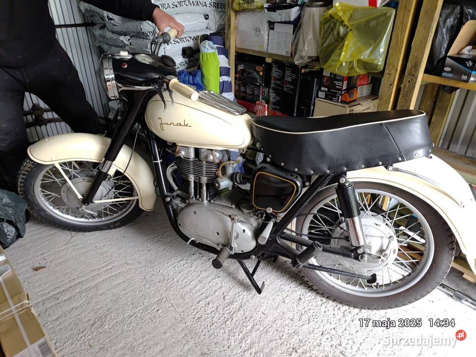 Junak M10 motocykl 1962 Jagoszyce