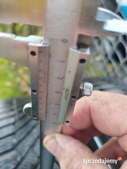 Komplet alu felg Volvo z zimowymi oponYokohama Kraków sprzedam