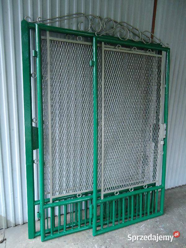 Brama na posesje 3 szkrzydła stalowa używana sprzedam