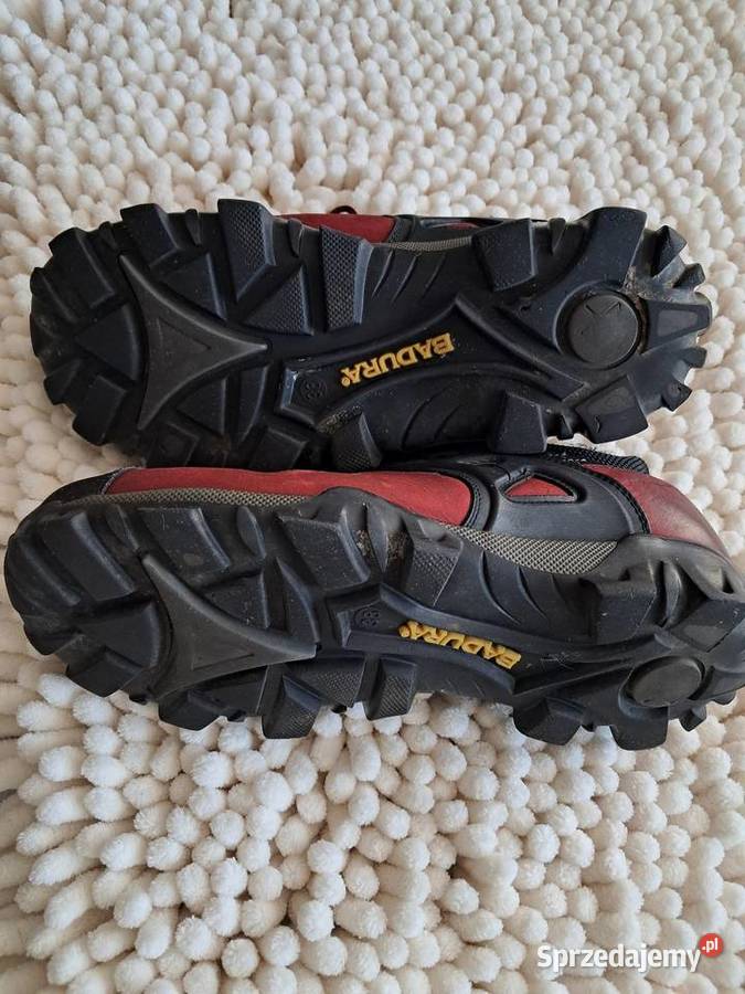 Buty trekingowe firmy BZDURY 38 długość wkładki Zgierz