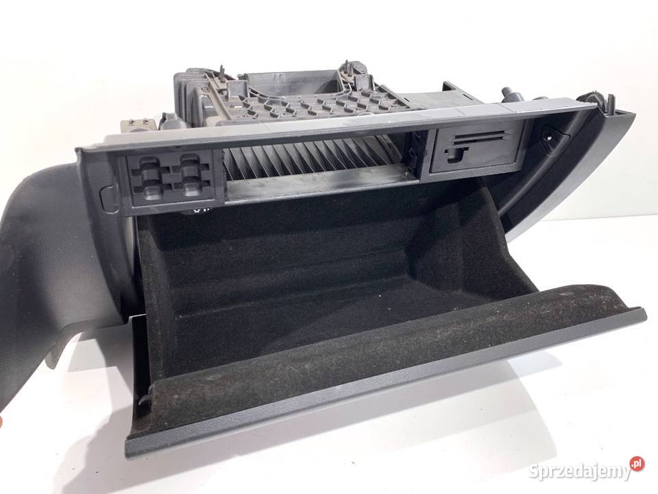 SCHOWEK PASAŻERA VW GOLF VII Hatchback 5G1857097