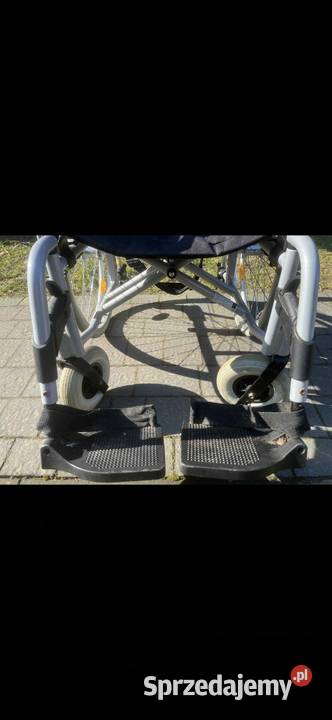 Wózek inwalidzki składany lekki sprawny Sprzęt rehabilitacyjny i ortopedyczny Koprzywnica