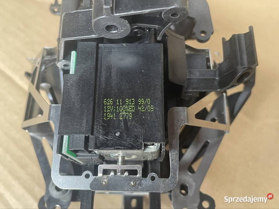 62611913 Soczewka lampy xenon bmw e90 e91 uniwersalne Szczecin