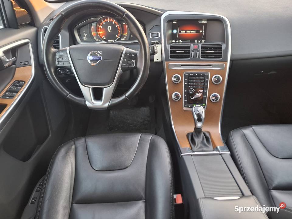 Volvo XC60 2017r małopolskie Dąbrowa Tarnowska