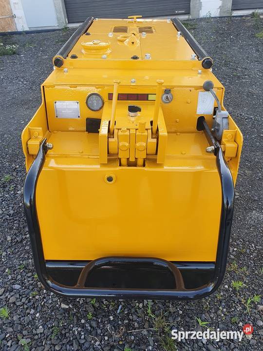 Walec okołkowany WEBER TRC 85 14t Rok produkcji 2002 Wrocław sprzedam