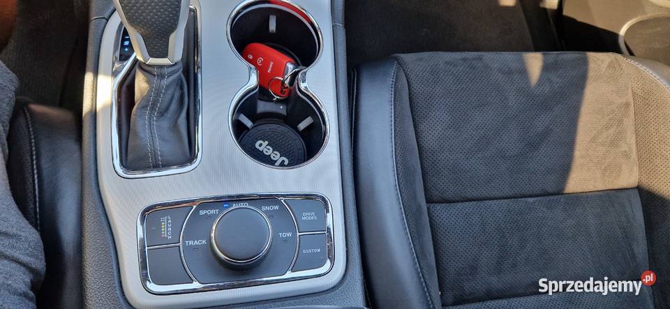 jeep grand cherockee SRT europa faktura vat 23 Warszawa