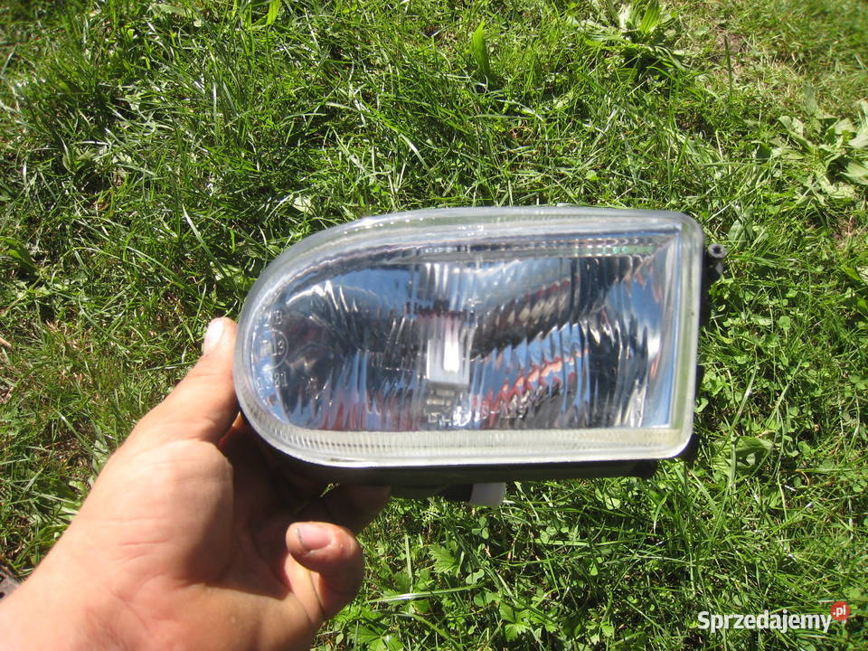 Lampa przeciwmgielna prawa halogen Renault Clio Kraków sprzedam