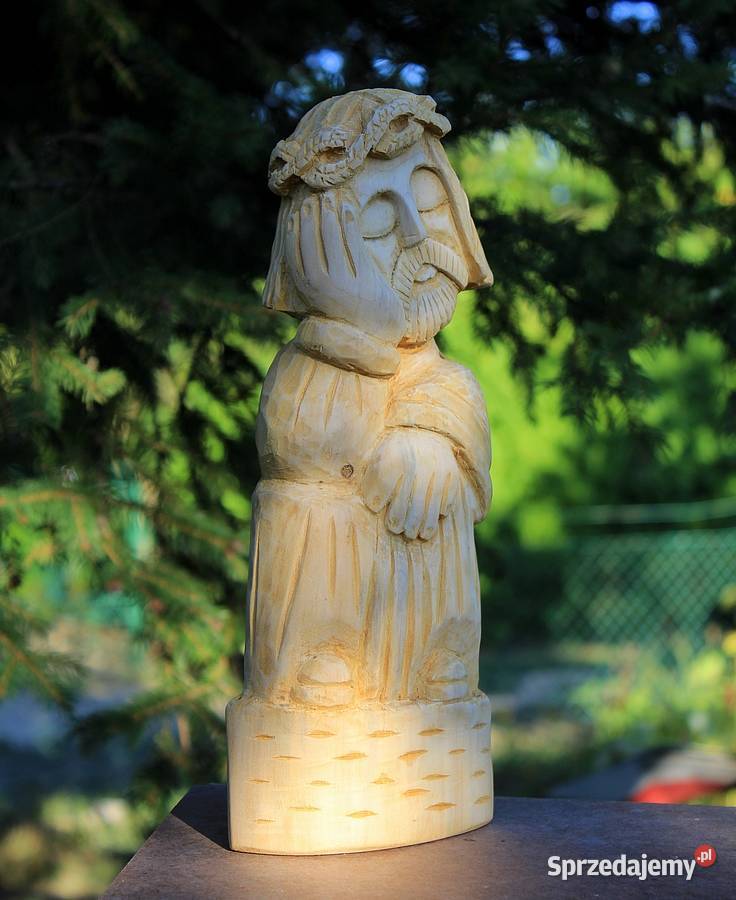 Jezus frasobliwy rzeźba ludowa Gniezno