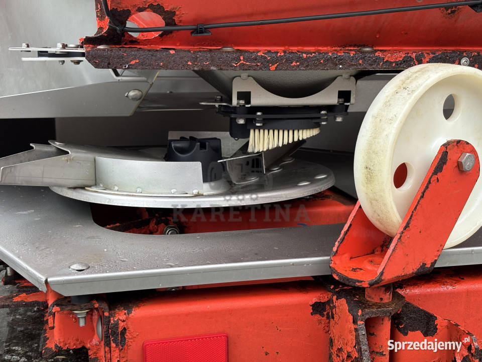 Rozsiewacz RAUCH Axera H EMC GLB1400 GL700 sprzedam