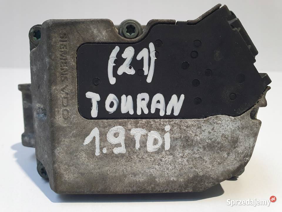 PRZEPUSTNICA VW Touran 19 TDI 03G128063C