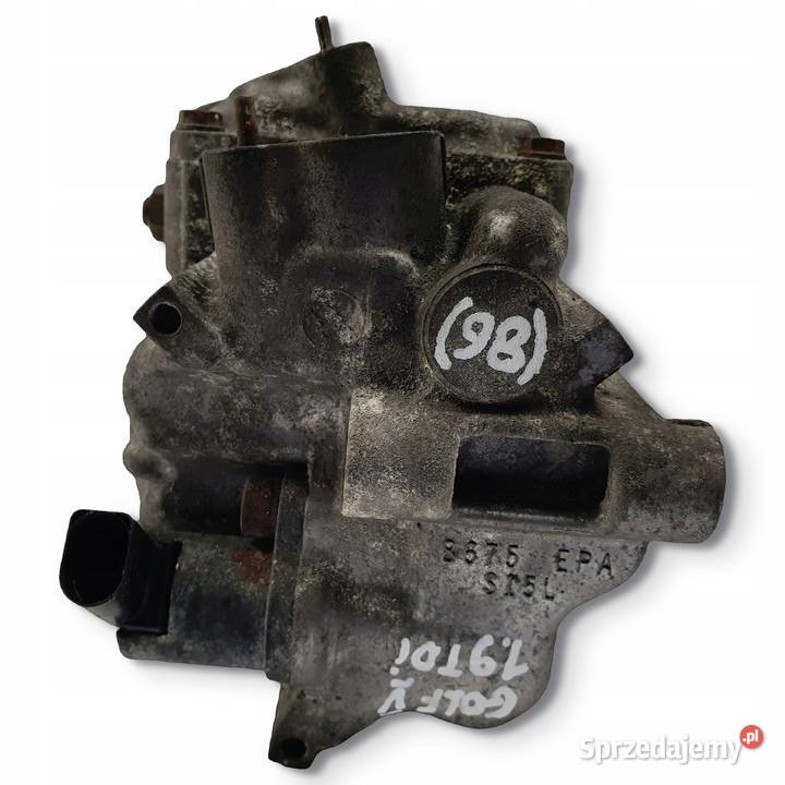 SPRĘŻARKA KLIMATYZACJI VW Golf V Passat B6 19 osobowe Chełm