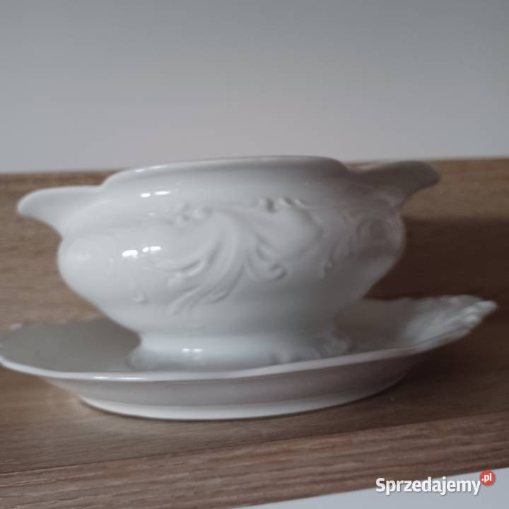 Wałbrzych PRL Biała porcelanowa sosjerka Bez Wrocław