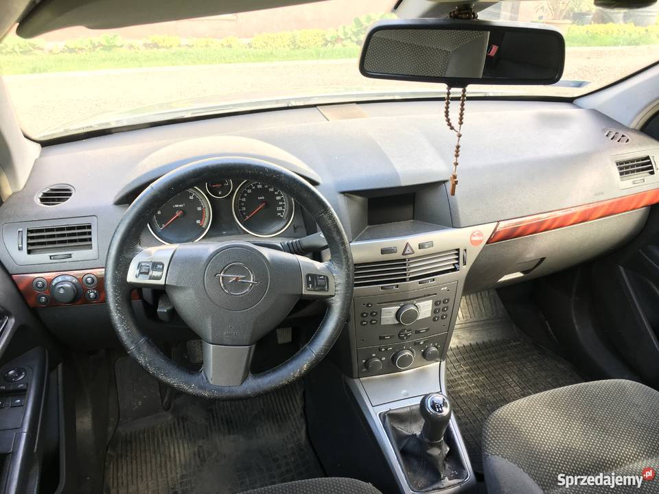 Opel Astra H 17 CDTi alufelgi 5drzwi 1700cm3 Babice