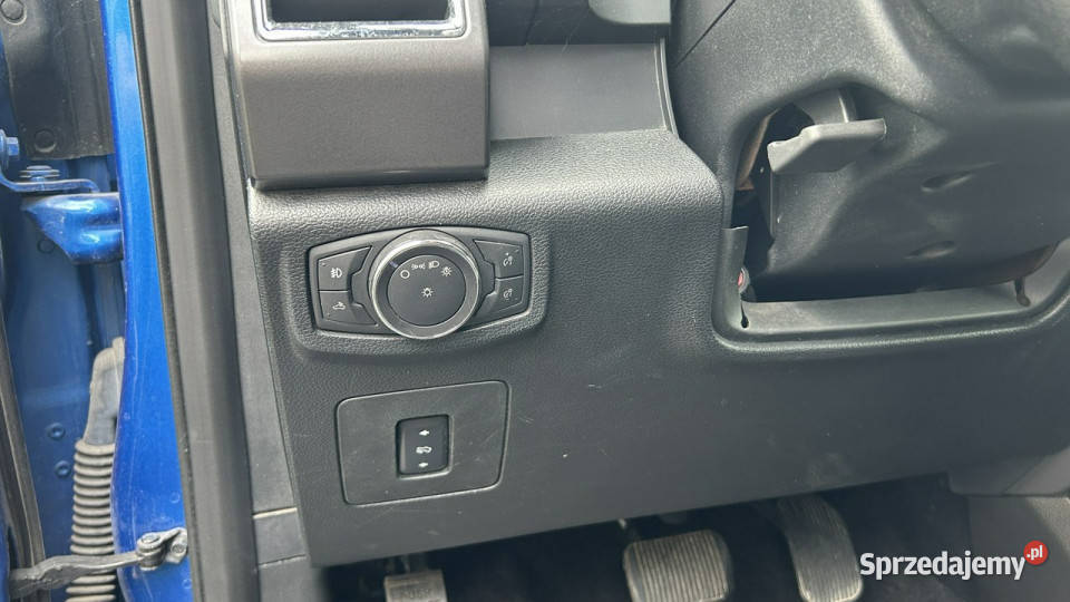 Ford F150 XLT 2016 50 V8 395 Skóry El fotele Kam klimatyzacja pomorskie