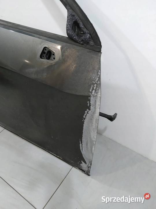 DRZWI PRAWE PRZÓD SPALONE Audi Q2 I 2016