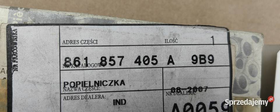 861857405A 9B9 VW Popielniczka czerń satynowa Rożnów