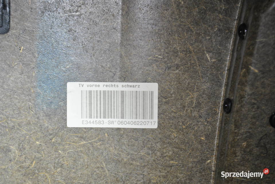 Poszycie drzwi prawy przód BMW E60 E61 CZARNA tapicerki samochodowe Poręba