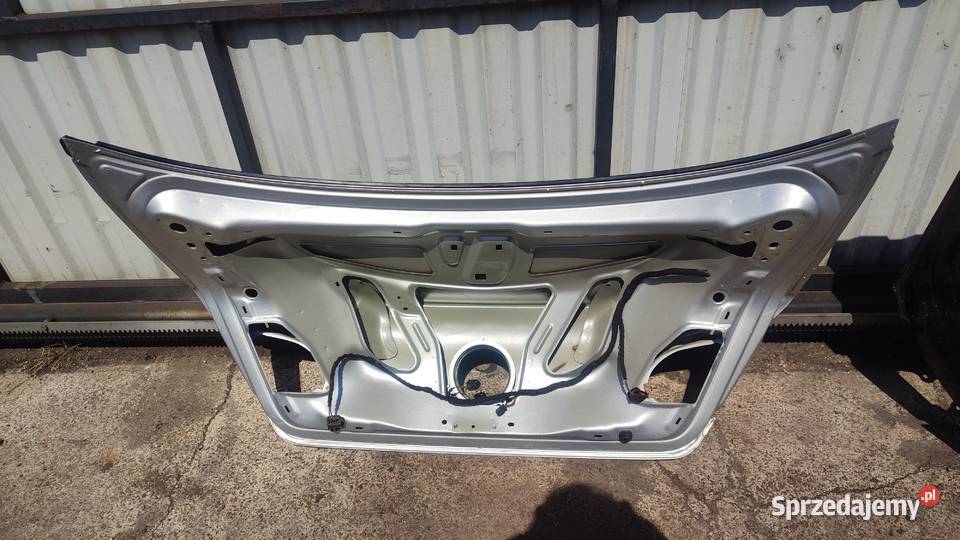 KLAPA POKRYWA BAGAŻNIKA TYŁ TYLNA VW PASSAT CC Klapy bagażnika Włoszczowa