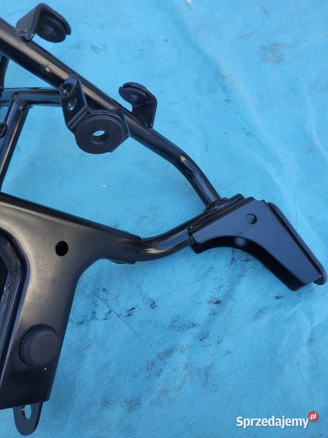 Suzuki GSX 8 R 2023 STELAŻ MOCOWANIE CZASZY Nowy Tomyśl sprzedam