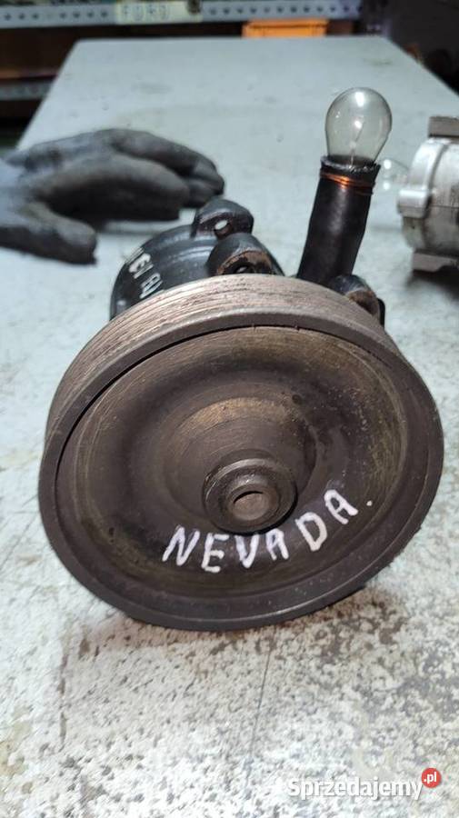 Pompa wspomagania Renault Nevada osobowe mazowieckie