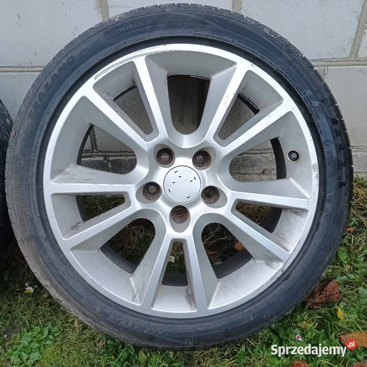 Felgi Aluminiowe Opel 17 5x110 ET 35 Otwor 651 Średnica 17" Bychawa